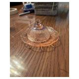 This appears to be a vintage Jeannette Glass p