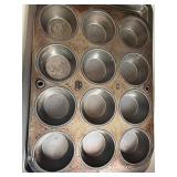 Big cookie sheet and big muffin pan