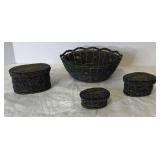 Set of 4 beaded baskets brown and blue