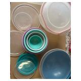 Kitchenware and Accessories Lot