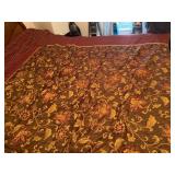 Decorative Quilted Bedding Set with Floral Accents