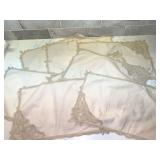 8 Ecru Linen Battenberg Lace Placemats