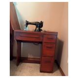 Singer Model 15 Sewing Machine and Cabinet