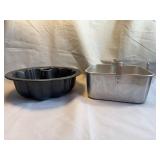 Bundt and Angel Food Cake Pans, Pair