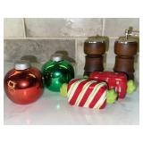 Salt and Pepper Shaker Sets Group, 6 Pieces