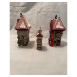 Dept 56 North Pole Lighted Buildings 4 Pc