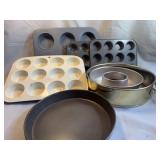 Baking and Muffin Pans Lot, 7 Pieces