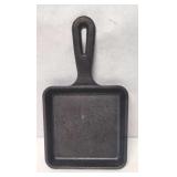 Lodge Cast Iron Square Skillet - 5.5' x 5.5'