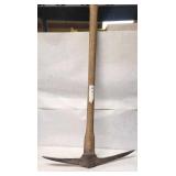 Pick Axe - 35' long