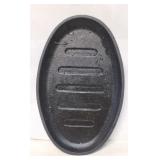 No Name Cast Iron Football Shaped Pan - 11' x 7'