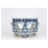 MING XUANDE BLUE AND WHITE FLOWER-PATTERNED...