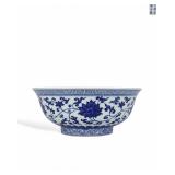 MING XUANDE BLUE AND WHITE ENTWINED FLOWER BOWL