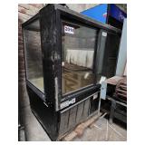 Federal Industries Commercial Refrigerated Display