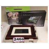 Digital Photo Frames