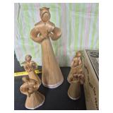 Vintage corn husk angels