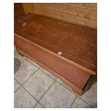 Roos Cedar chest