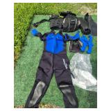 SeaQuest Scuba diving gear sz ML