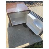 Mini Fridge 18.75'x20.5'x16'