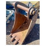 CAT Heavy Duty 18' Backhoe Bucket 219-3362