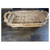 Wicker Serving Basket Tray w Handles 18ï¿½ x 10ï¿½