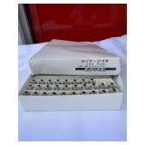 BNC Connectors in a box- Canare BCP-C4B- qu28