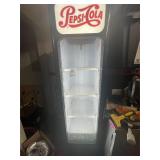 COMMERCIAL REFRIGERATOR