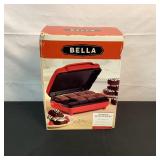 NIB Bella Brownie Maker
