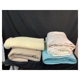 Large Lot of Blankets/Bedspreads
