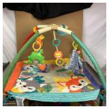 Infantino Deluxe Twist & Fold Activity Gym
