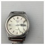 Vintage Seiko 5 Automatic Men's Sports Watch