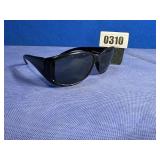 Sunglasses w/Black Frames