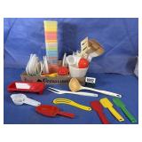 Vintage (13) Plastic Molded Arts Corp Pastel...