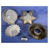 Vintage (4)  Jello Molds: Turkey, Star, Swirl,...