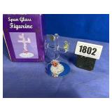 Spun Glass Cross Figurine, Mirrored Base 2.5x3.5'H