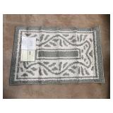 New SofTec Olefin Area Rug, Sage, 21x34', Skid...