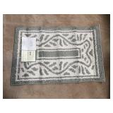 New SofTec Olefin Area Rug, Sage, 21x34', Skid...
