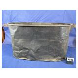 Antique Copper Wash Tub w/Wood Handles, Tub:...