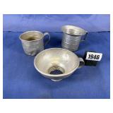 Vintage Aluminum Measuring Cups w/Handles &...