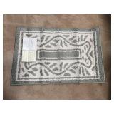 New SofTec Olefin Area Rug, Sage, 21x34', Skid...