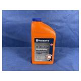 Husqvarna X-Guard Bar & Chain Oil, 1 Quart....