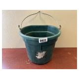 Master Rancher 5 Gallon Flatside Bucket w/Handle