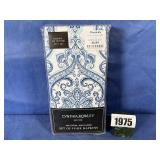 New Cynthia Rowley Set of 4 Paisley Print...