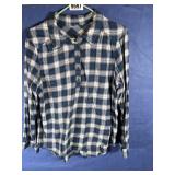 XL Long Sleeve Blue & White Flannel Top, 5...