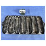 Antique Cast Iron Wagner Ware Krusty Corn Kobs