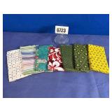 (7) Fat Qurters of Fabric