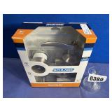 New Schlage Handle Door Knob w/Dead Bolt