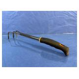 Ergonomic Hand Cultivator Rake