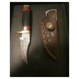 Handmade damascus knife