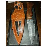 Handmade damascus knife