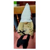 Cutie Gnome Shelf Sitter